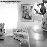 Casa De Ajala - De Charme In Antica Dimora Totalmente Ristrutturata E Dotata Di Tutti I Confort Bagni Privati Spazio Living Patio Esterno Ambienti Climatizzati Degustazioni Prodotti Locali فندق مبيت وإفطار 4*