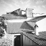 Casa De Ajala - De Charme In Antica Dimora Totalmente Ristrutturata E Dotata Di Tutti I Confort Bagni Privati Spazio Living Patio Esterno Ambienti Climatizzati Degustazioni Prodotti Locali 4* Làconi