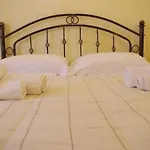 Casa De Ajala - De Charme In Antica Dimora Totalmente Ristrutturata E Dotata Di Tutti I Confort Bagni Privati Spazio Living Patio Esterno Ambienti Climatizzati Degustazioni Prodotti Locali فندق مبيت وإفطار 4*