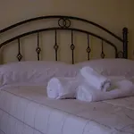 Casa De Ajala - De Charme In Antica Dimora Totalmente Ristrutturata E Dotata Di Tutti I Confort Bagni Privati Spazio Living Patio Esterno Ambienti Climatizzati Degustazioni Prodotti Locali 4*