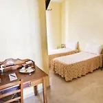 فندق مبيت وإفطار Casa De Ajala - De Charme In Antica Dimora Totalmente Ristrutturata E Dotata Di Tutti I Confort Bagni Privati Spazio Living Patio Esterno Ambienti Climatizzati Degustazioni Prodotti Locali