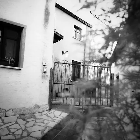 Casa De Ajala - De Charme In Antica Dimora Totalmente Ristrutturata E Dotata Di Tutti I Confort Bagni Privati Spazio Living Patio Esterno Ambienti Climatizzati Degustazioni Prodotti Locali Bed & Breakfast *