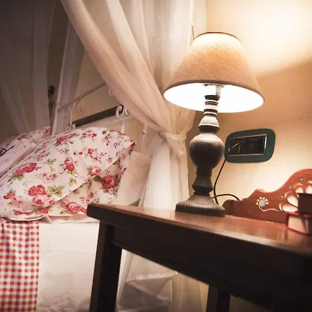 Bed & Breakfast Casa De Ajala - De Charme In Antica Dimora Totalmente Ristrutturata E Dotata Di Tutti I Confort Bagni Privati Spazio Living Patio Esterno Ambienti Climatizzati Degustazioni Prodotti Locali