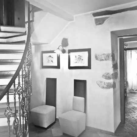 Bed & Breakfast Casa De Ajala - De Charme In Antica Dimora Totalmente Ristrutturata E Dotata Di Tutti I Confort Bagni Privati Spazio Living Patio Esterno Ambienti Climatizzati Degustazioni Prodotti Locali