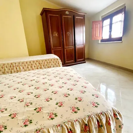 Bed & Breakfast Casa De Ajala - De Charme In Antica Dimora Totalmente Ristrutturata E Dotata Di Tutti I Confort Bagni Privati Spazio Living Patio Esterno Ambienti Climatizzati Degustazioni Prodotti Locali