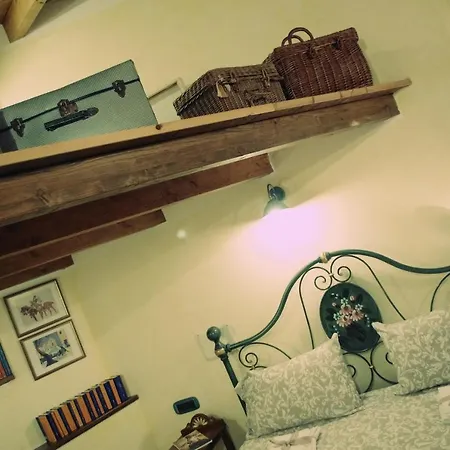 Bed & Breakfast Casa De Ajala - De Charme In Antica Dimora Totalmente Ristrutturata E Dotata Di Tutti I Confort Bagni Privati Spazio Living Patio Esterno Ambienti Climatizzati Degustazioni Prodotti Locali 4*