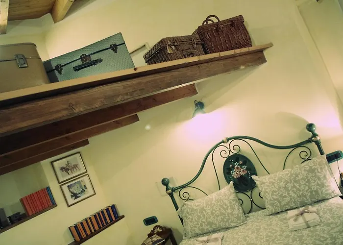 Bed & Breakfast Casa De Ajala - De Charme In Antica Dimora Totalmente Ristrutturata E Dotata Di Tutti I Confort Bagni Privati Spazio Living Patio Esterno Ambienti Climatizzati Degustazioni Prodotti Locali 4*